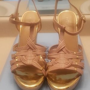 Antonio Melani Tan/Gold Wedge